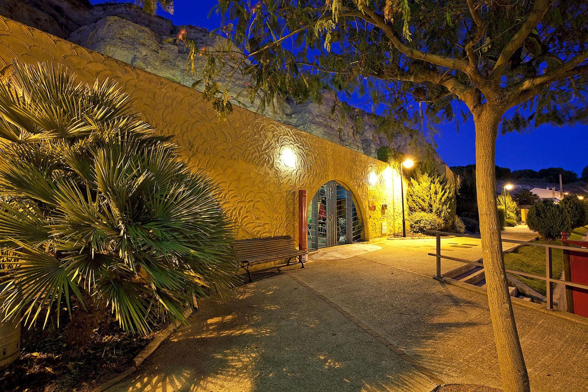 Cuevas Rurales Bardeneras Hotel Valtierra Exterior foto